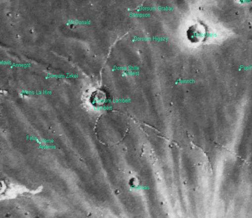 Curioso cerchio disegnato sulla superficie della Luna, non è un cratere
